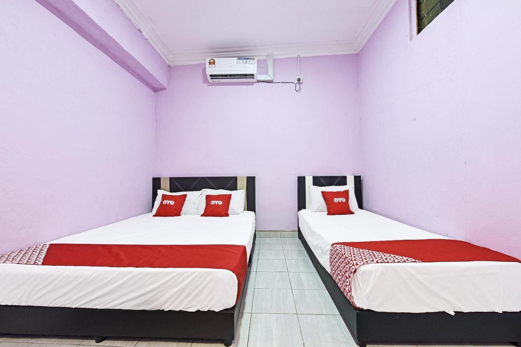 Oyo 90551 Zn Mix Homestay & Roomstay Kampung Raja Exterior foto