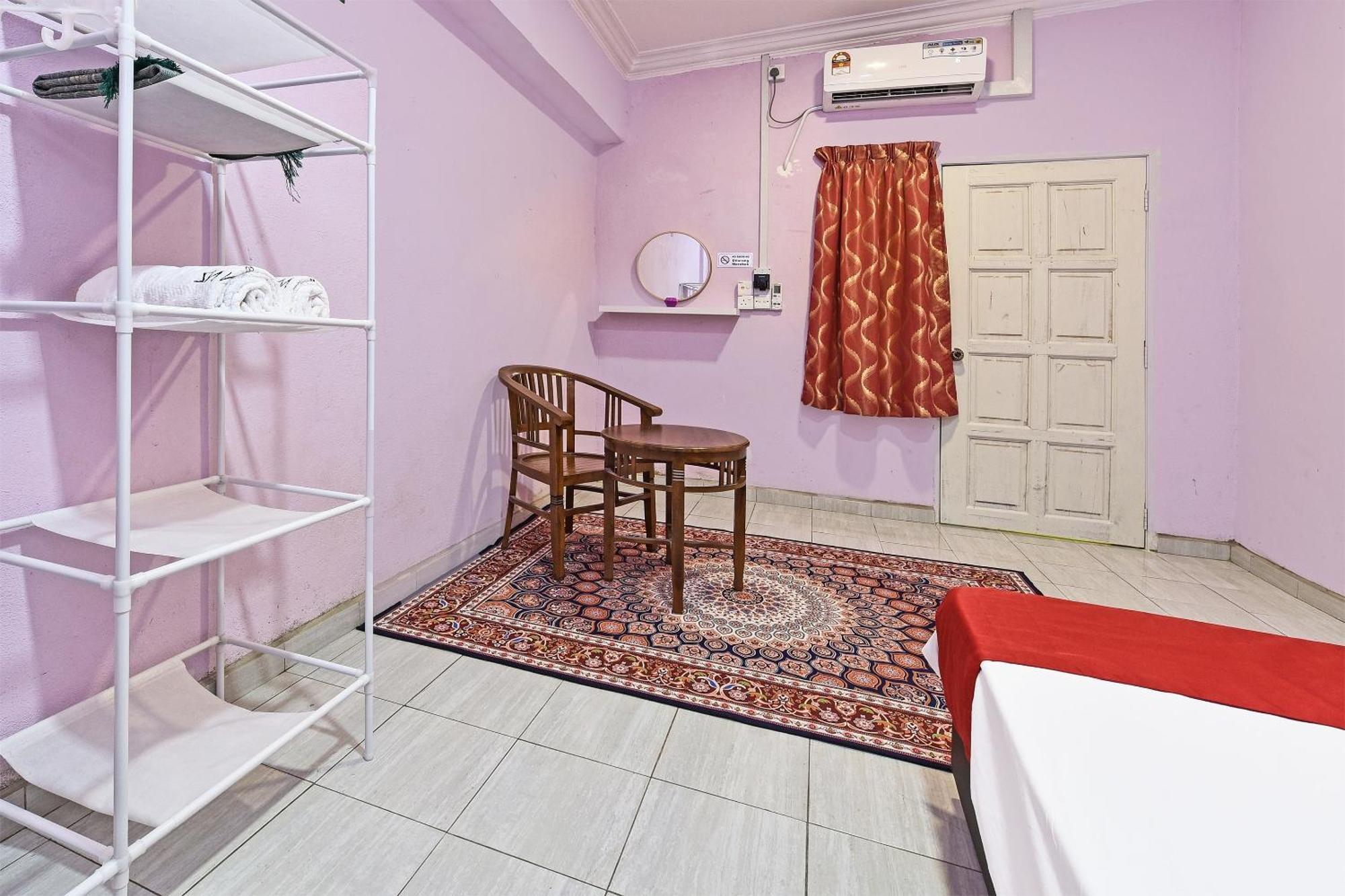 Oyo 90551 Zn Mix Homestay & Roomstay Kampung Raja Exterior foto
