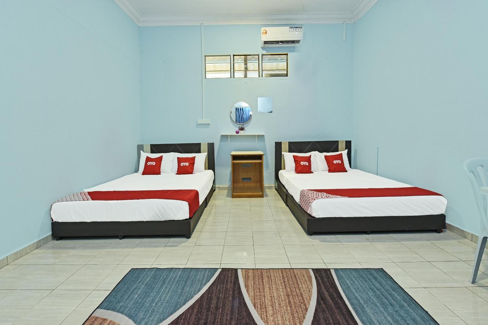 Oyo 90551 Zn Mix Homestay & Roomstay Kampung Raja Exterior foto